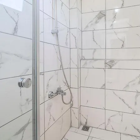 Spacious In The Historical Center Of Apartment Bursa