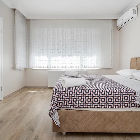 Spacious In The Historical Center Of Apartment *
