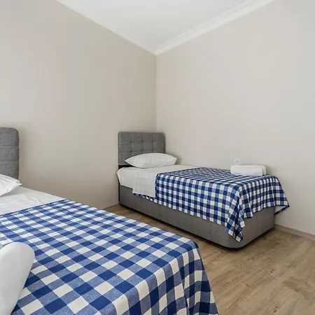 Spacious In The Historical Center Of Bursa