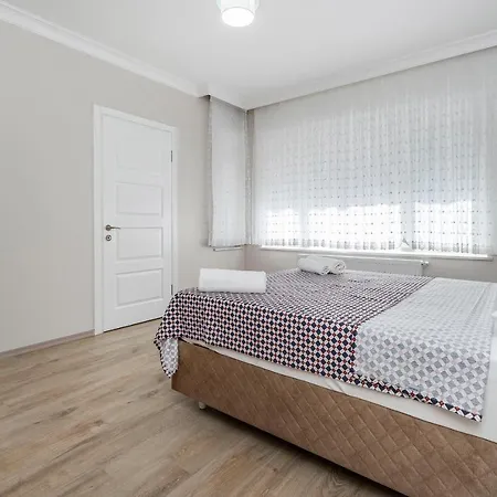 Spacious In The Historical Center Of Apartment