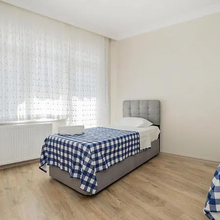 公寓 Spacious In The Historical Center Of *